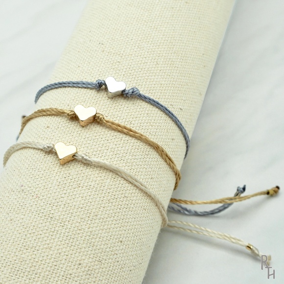 Sliding Heart Adjustable Bracelet - Picture 1 of 2